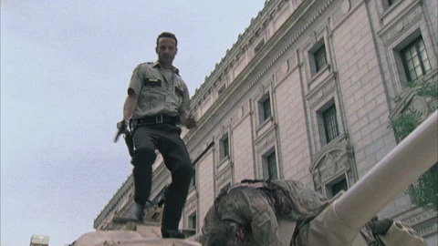 Кадр из серии «Кишки»