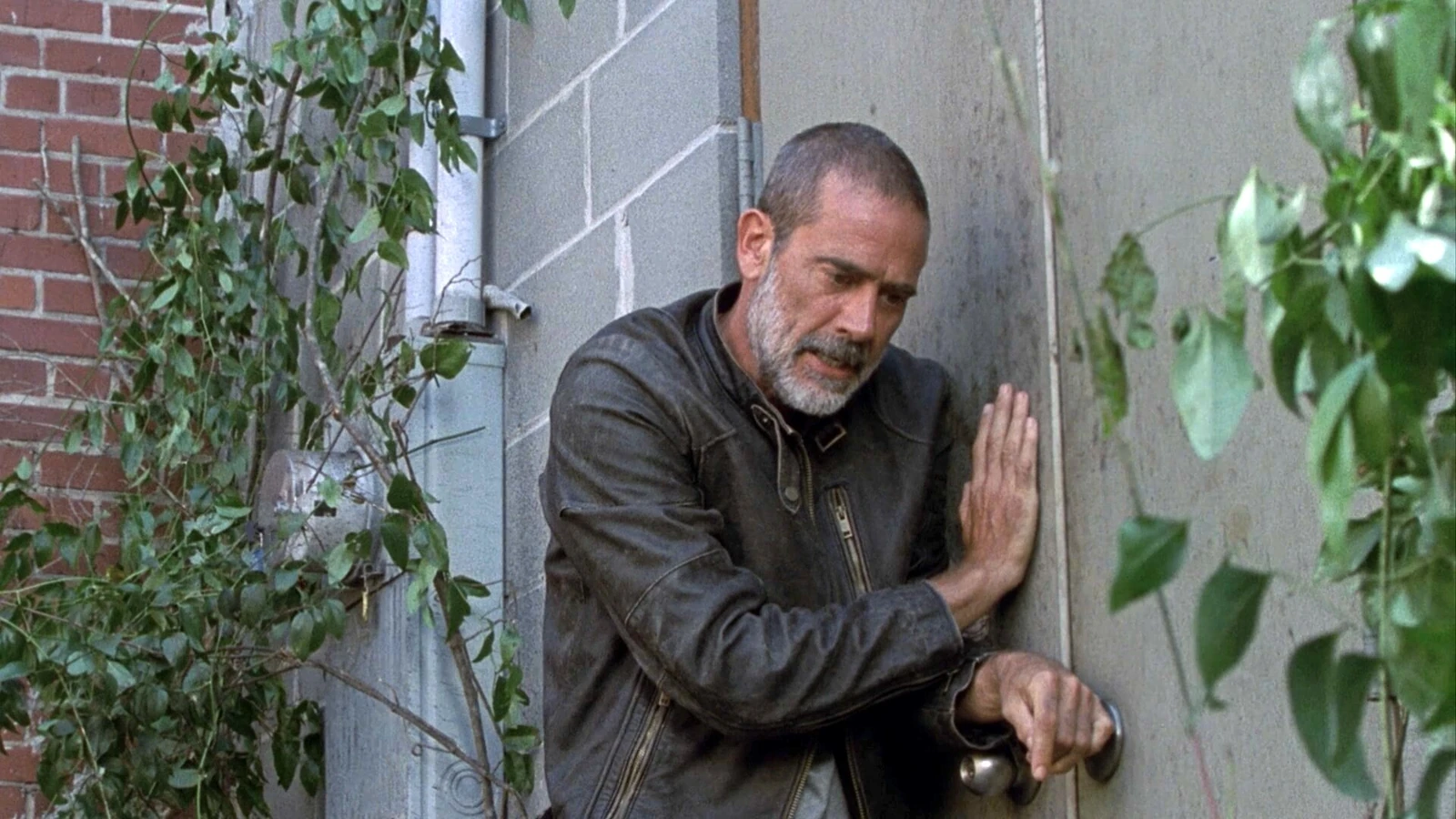Кадр из серии «Адаптация»
